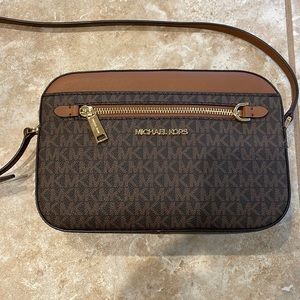 Michael Kors Jet Set Large Logo Crossbody Bag (Dark Brown)